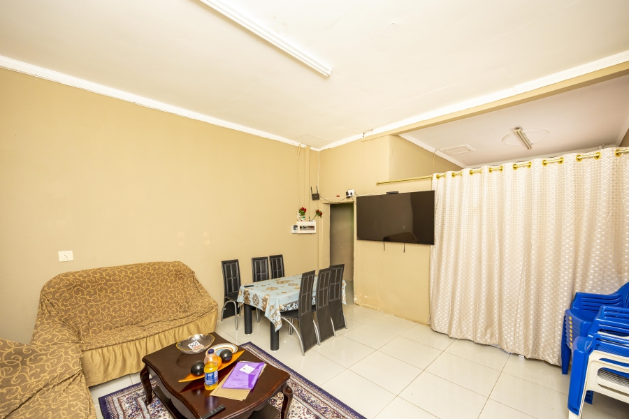 6 Bedroom Property for Sale in King Williams Town Central Eastern Cape